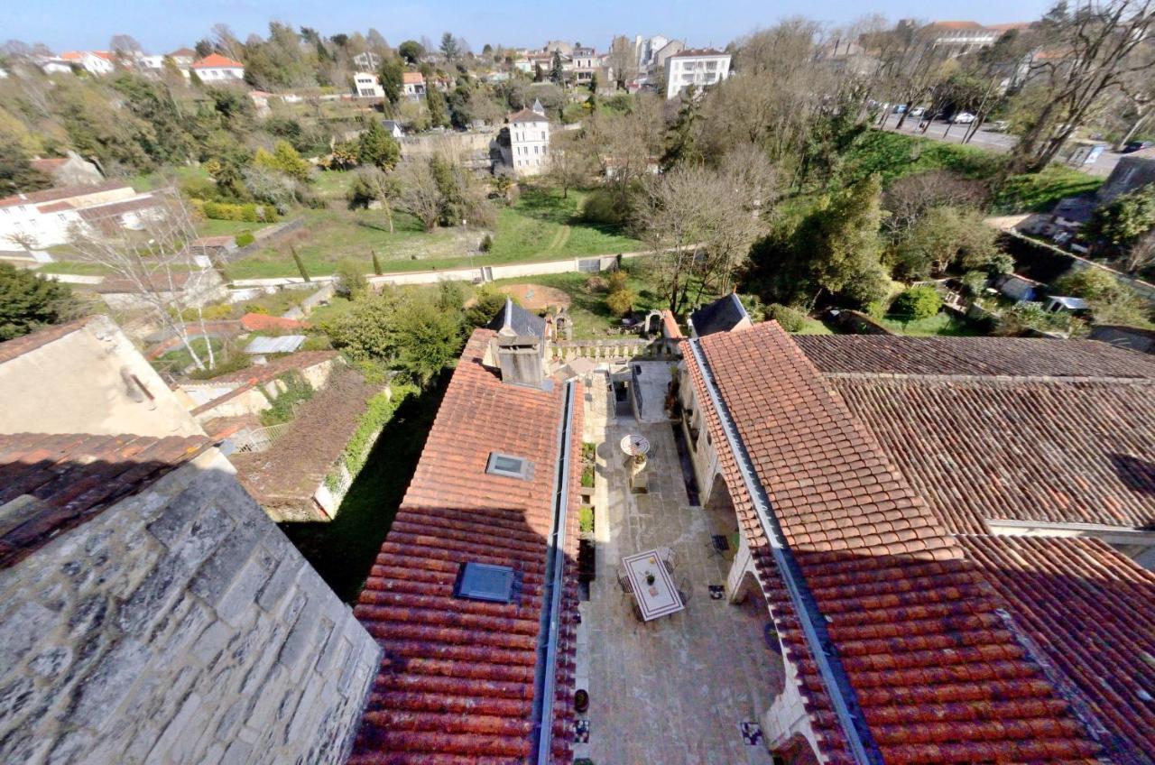 La Belle Etoile * Saintes